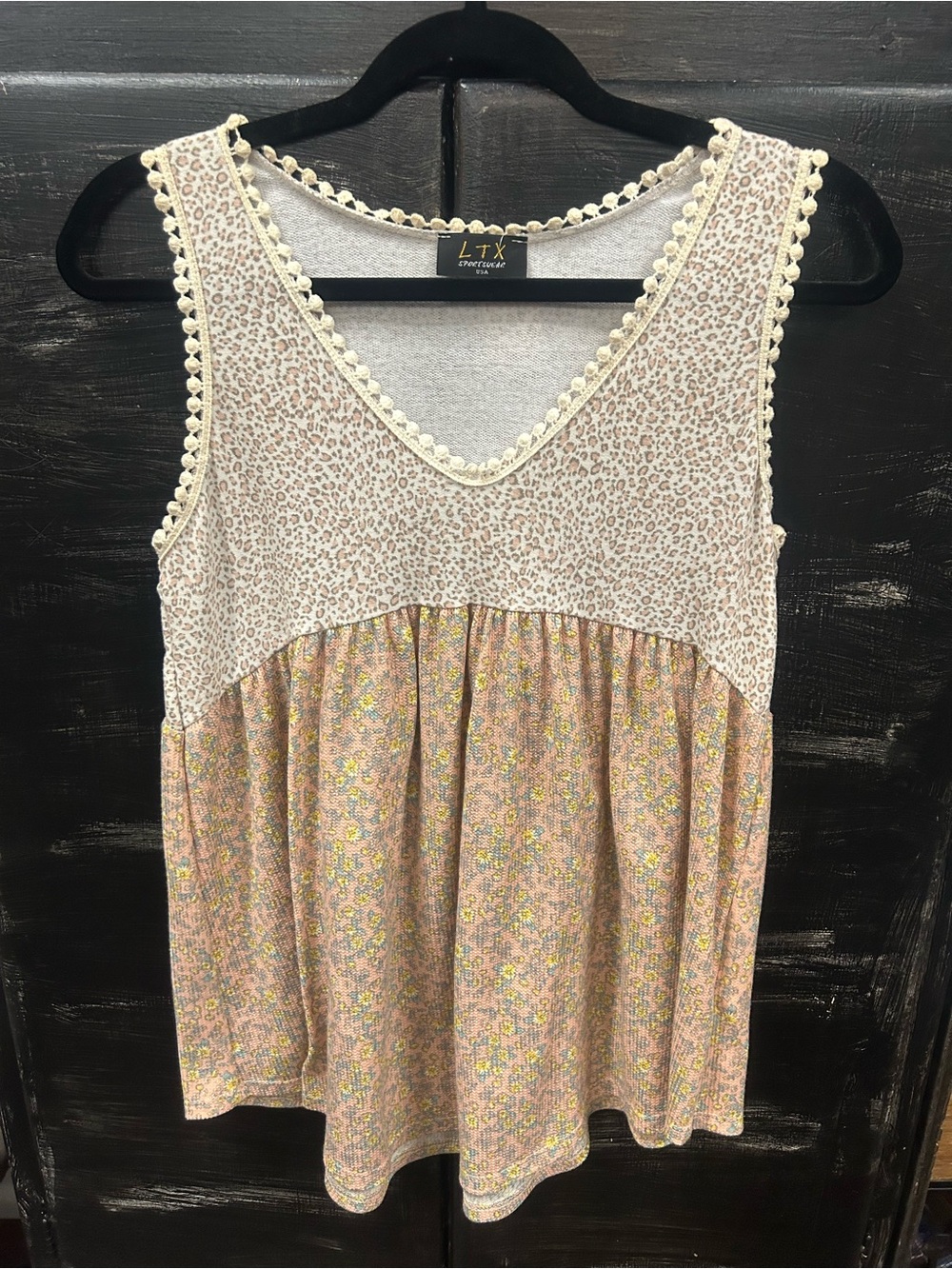 Petite Cream Floral Lace-Trim V-Neck Tank